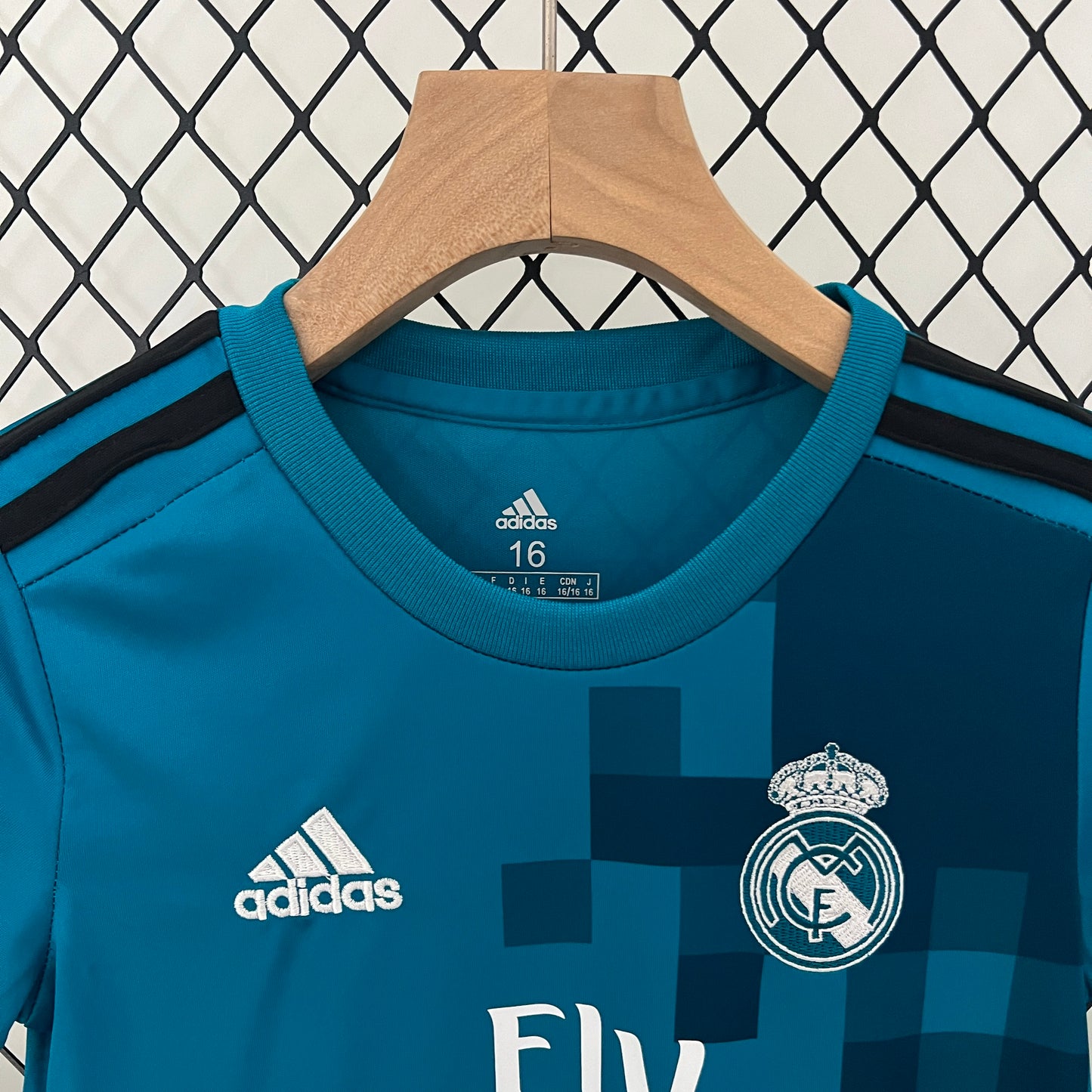 Conjunto niños Real Madrid 17/18 Tercerkit Visita