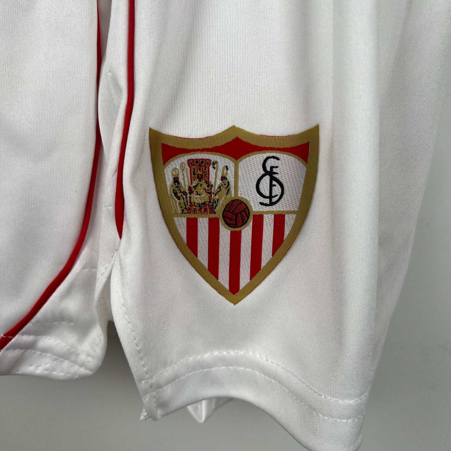 Sevilla - Kit de niños | Local 2023/24