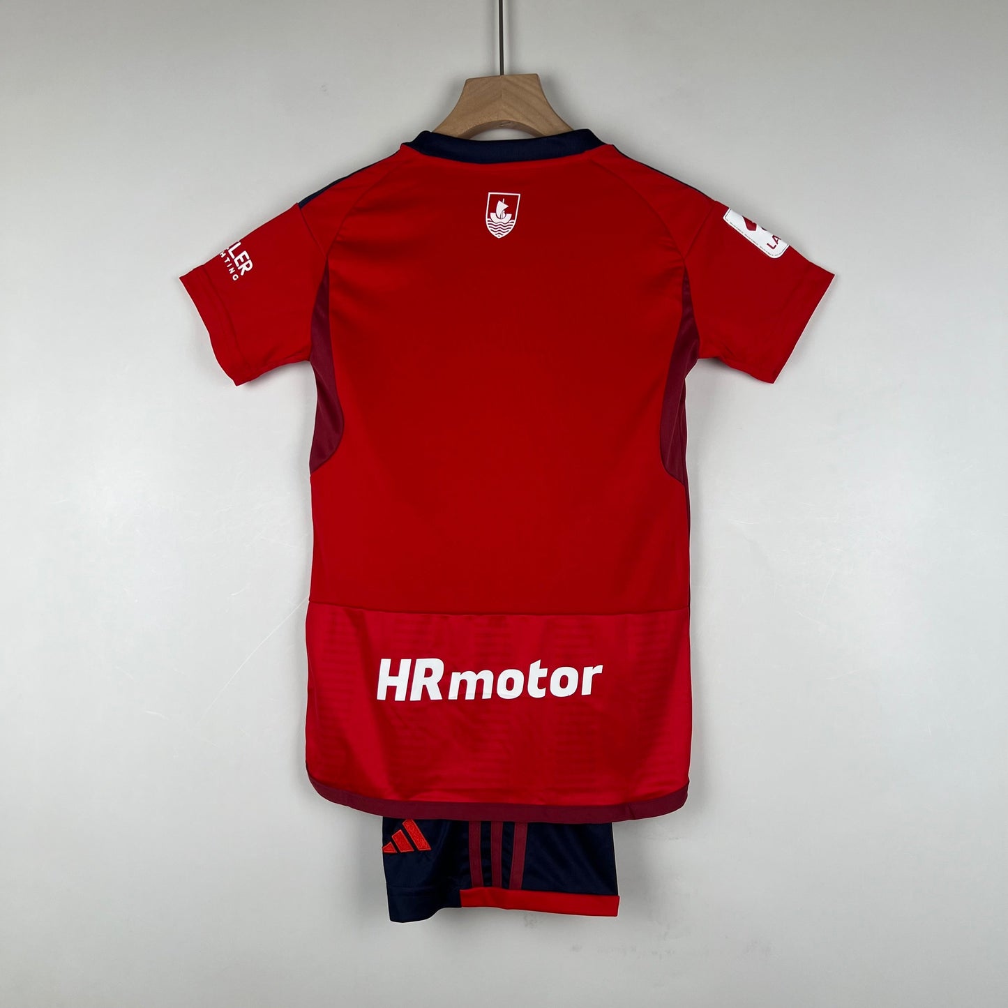 Osasuna - Kit de niños | Local 2023/24