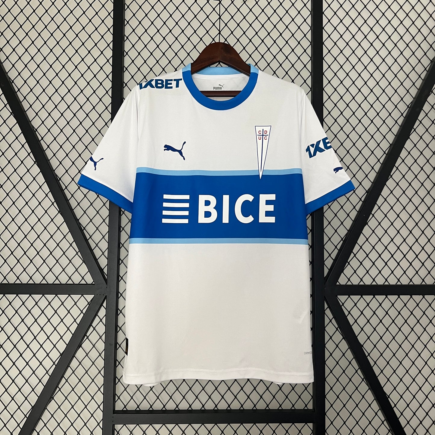 Camiseta Universidad Católica Local 2024/25  | Versión fan