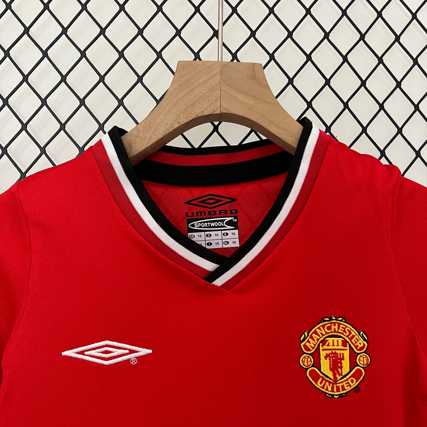 Conjunto niños Manchester United Local 2001/02