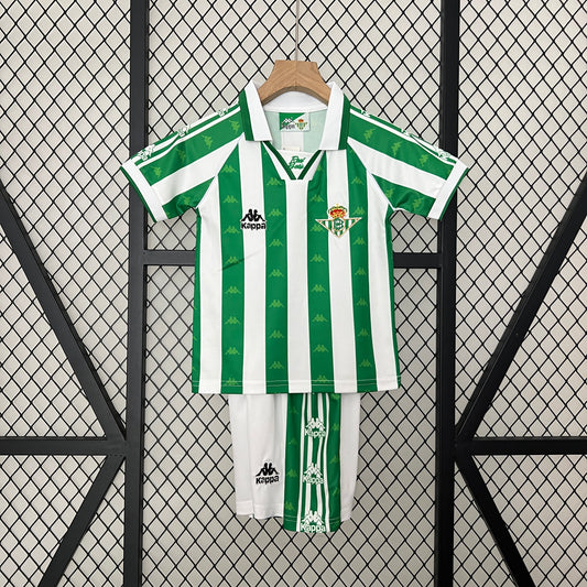 Conjunto niños Real Betis Local 1995/97