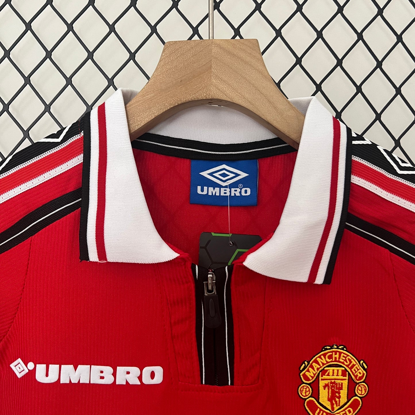 Conjunto niños Manchester United 98/99 Local