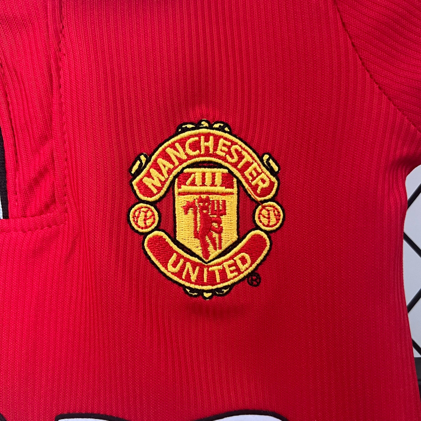 Conjunto niños Manchester United 98/99 Local