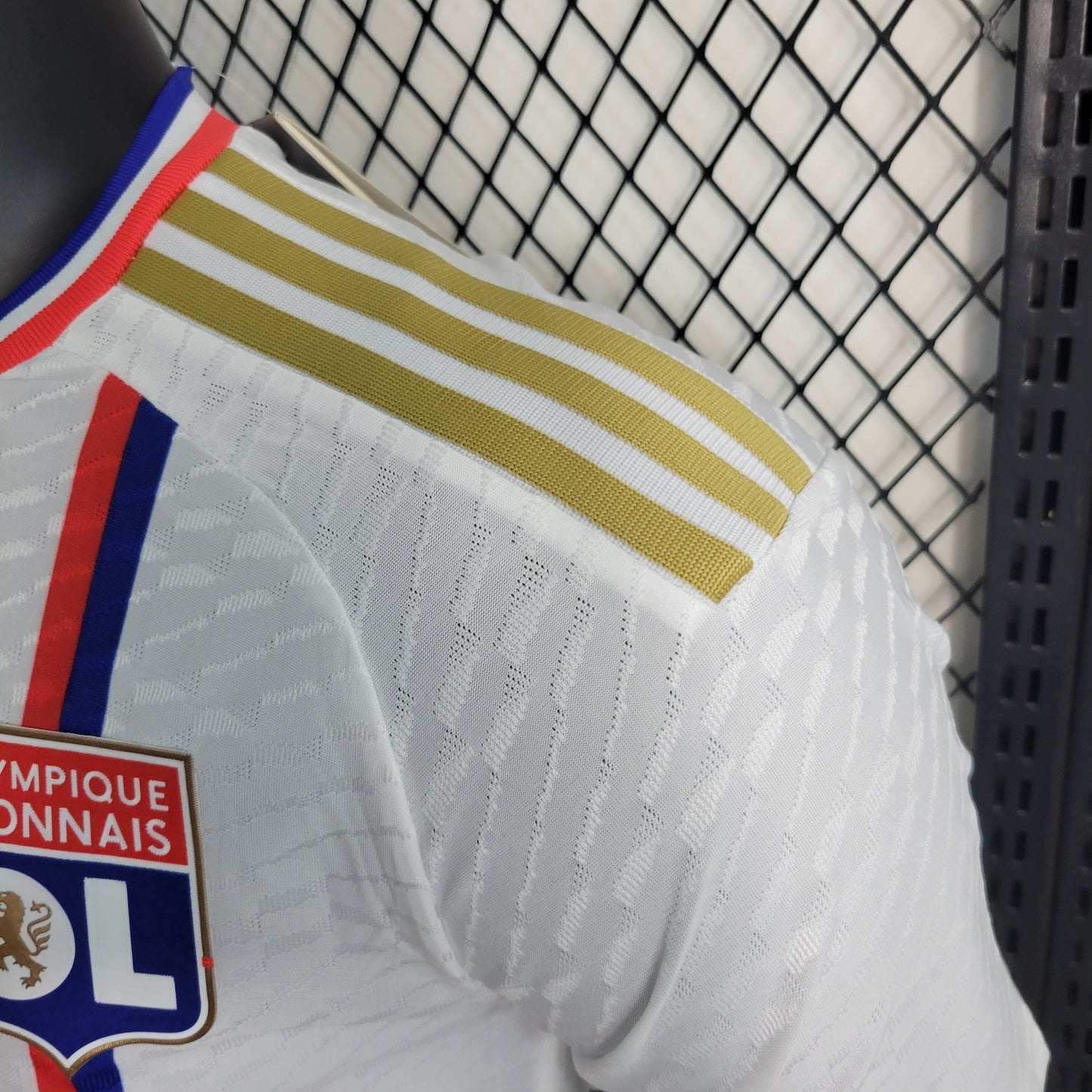 Camiseta Olympique de Lyon Local 2023-24 | Versión jugador