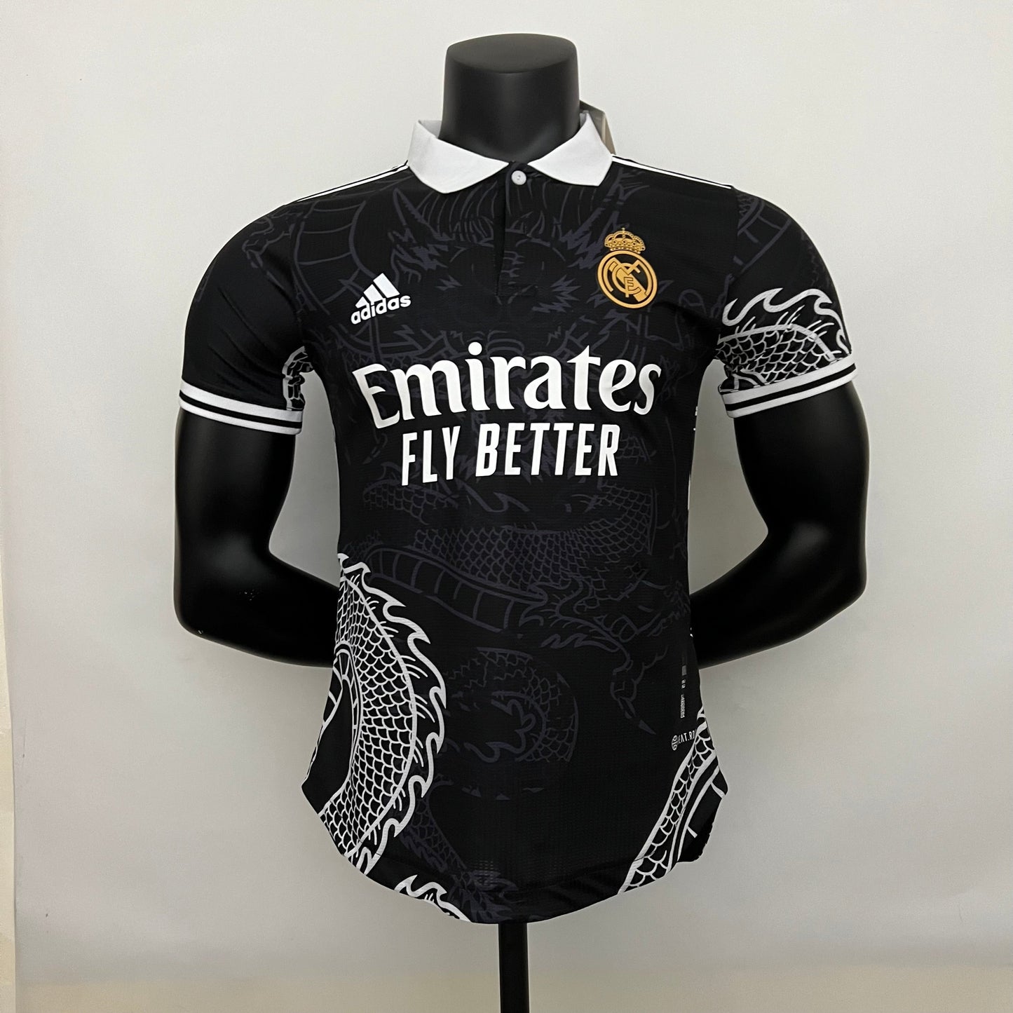 Camiseta Real Madrid dragon edition black | Versión jugador