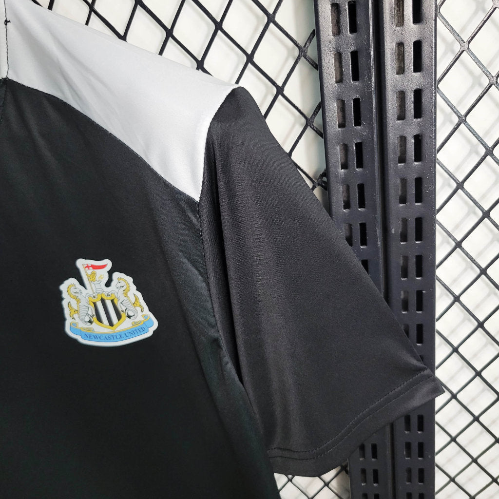 Newcastle Entrenamiento 2023-24 | Versión fan