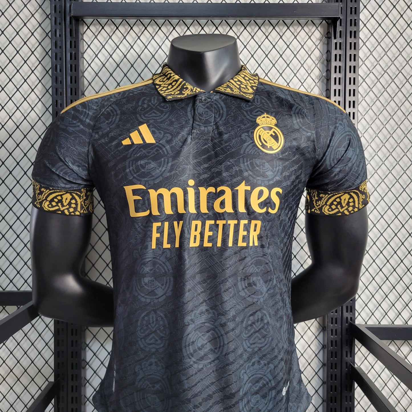 Camiseta Real Madrid classic edition black | Versión jugador