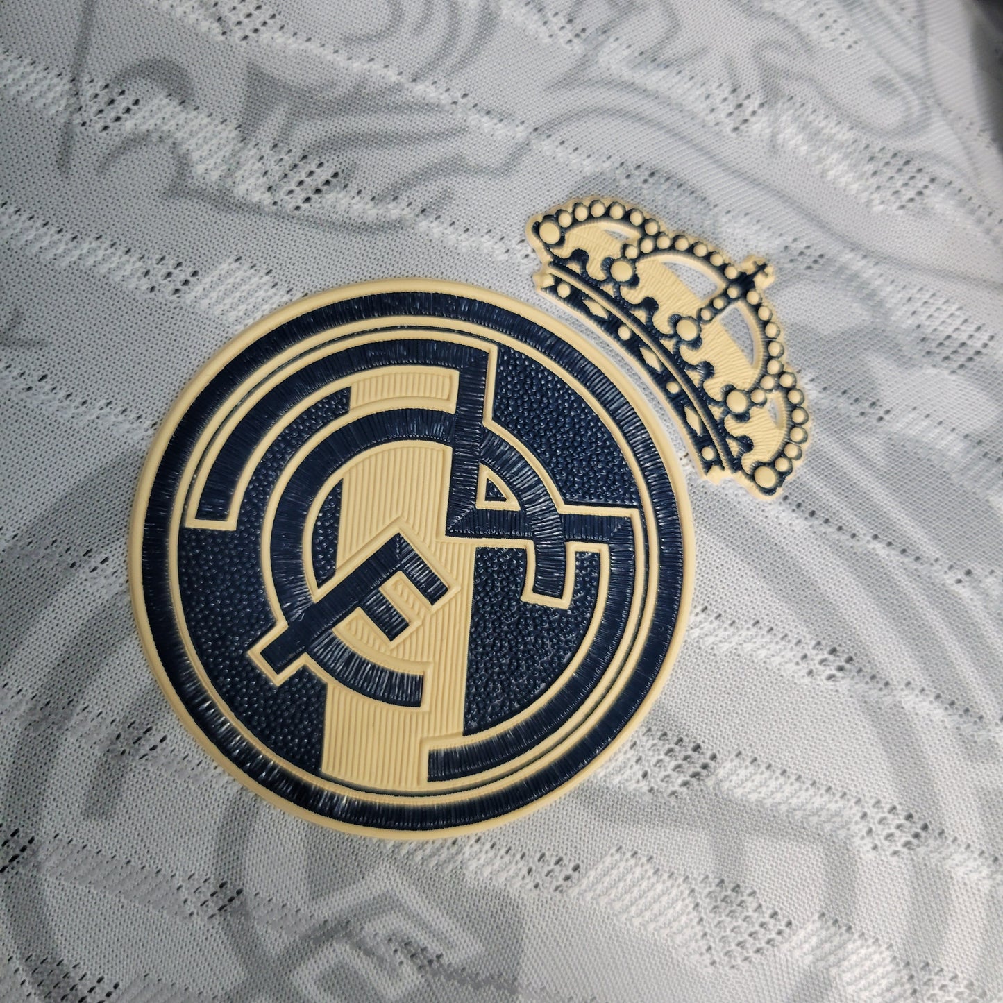 Camiseta Real Madrid classic edition white 2023-24 | Versión jugador